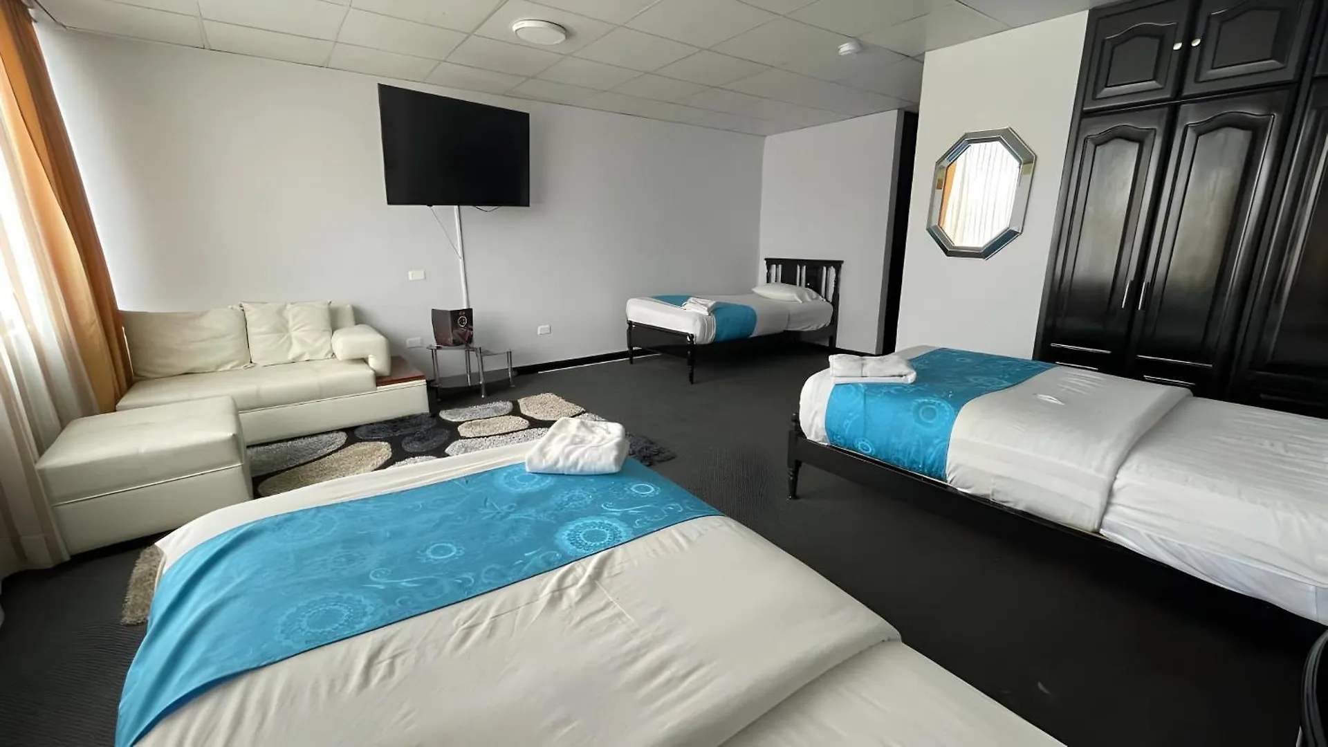 Hotel Santamaria En Quito By Lauza