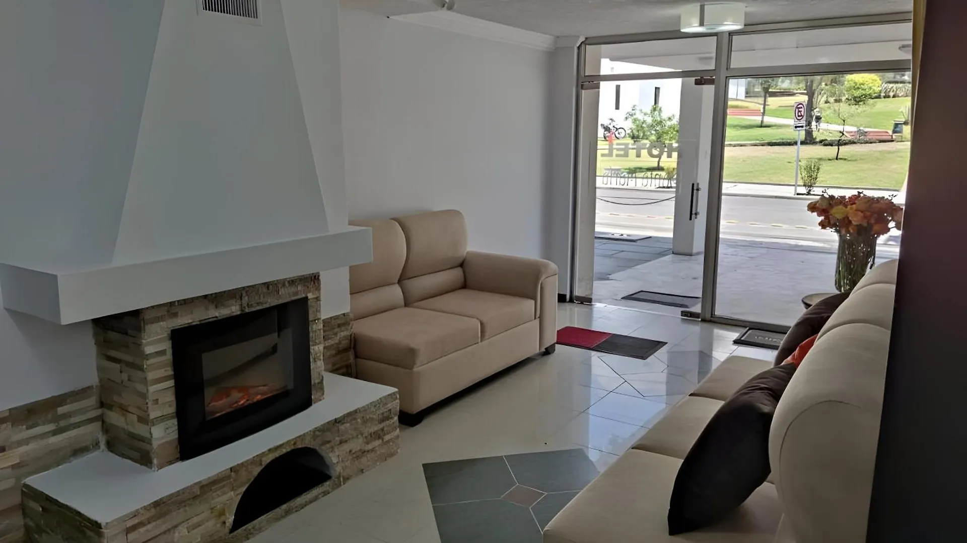 Hotel Santamaria En Quito By Lauza 3*,  Эквадор
